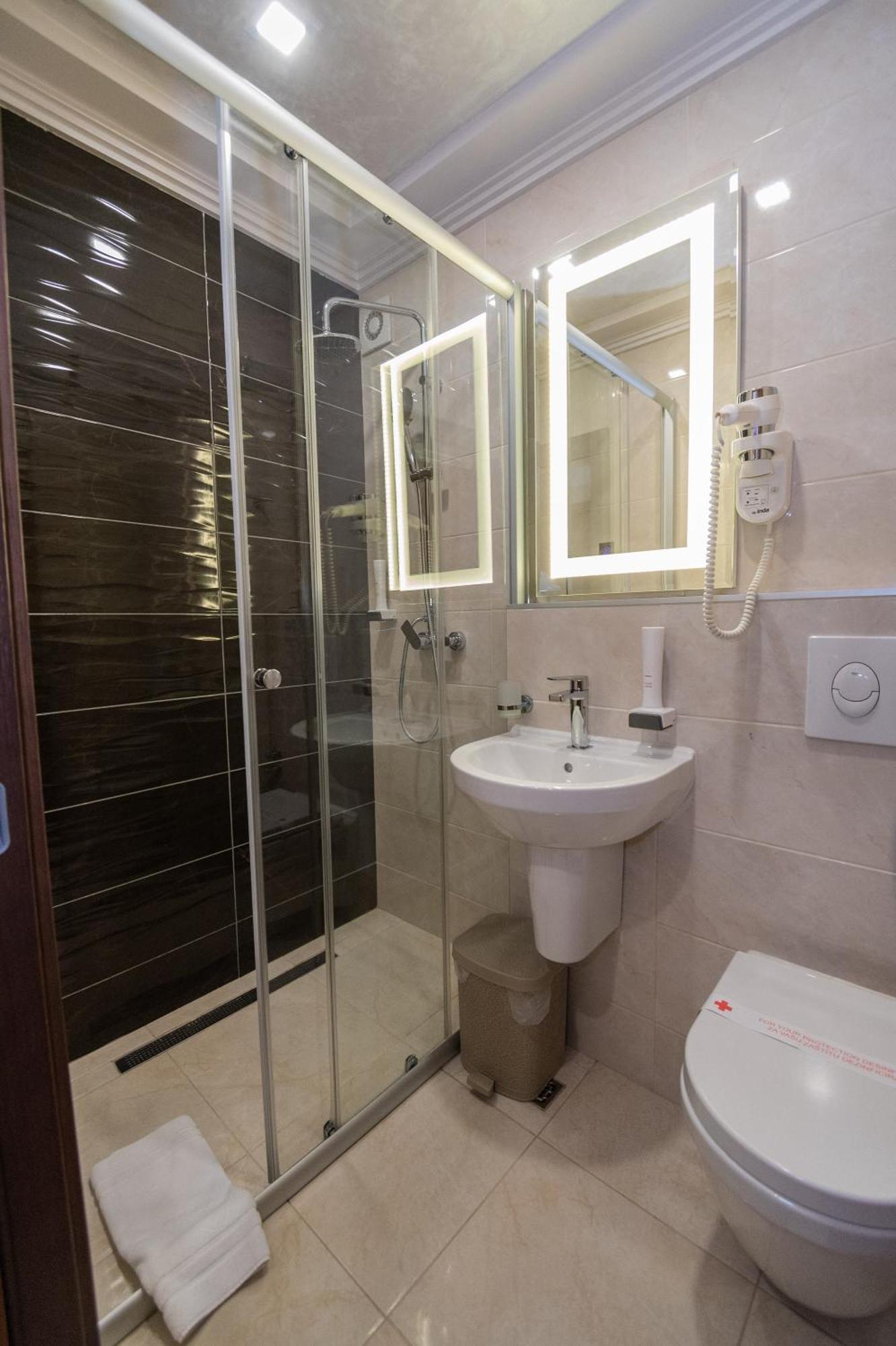Hotel Park Srebrenik ภายนอก รูปภาพ