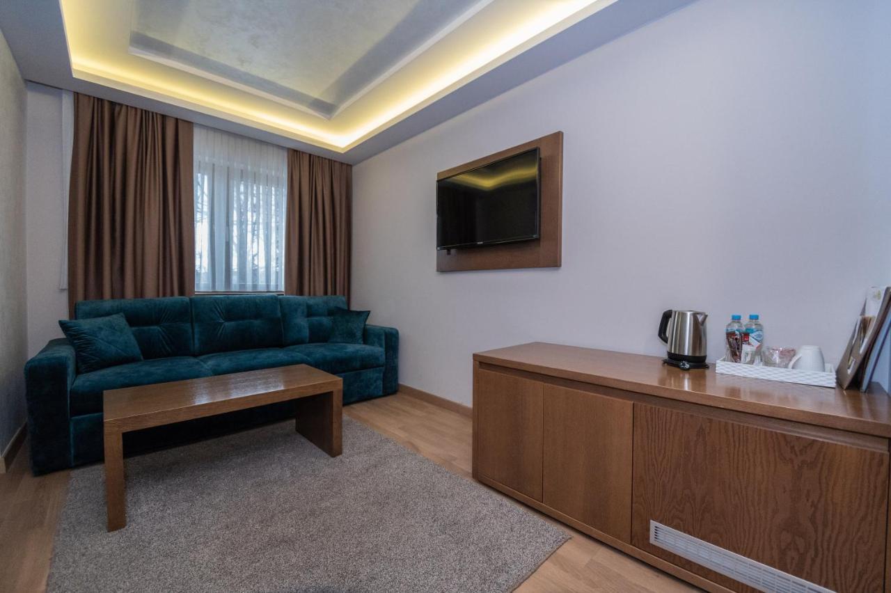 Hotel Park Srebrenik ภายนอก รูปภาพ